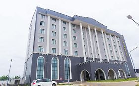 Liams Hotel Room